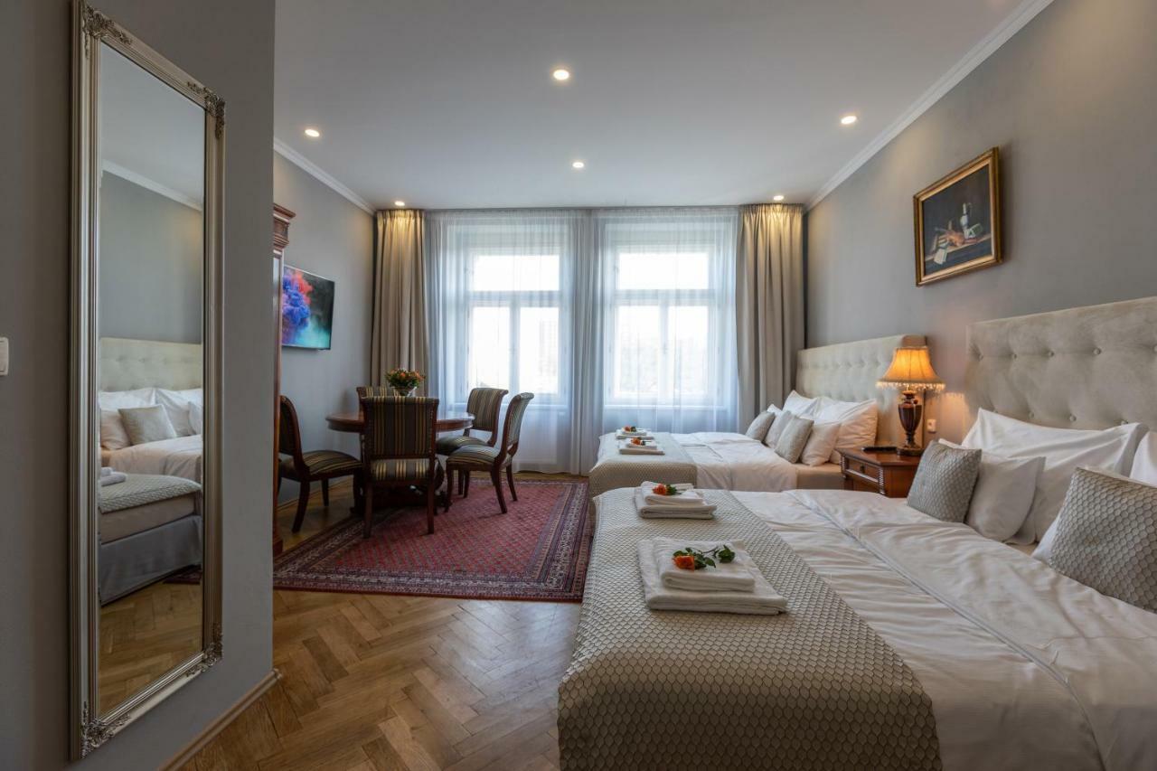Apart Otel Slabur