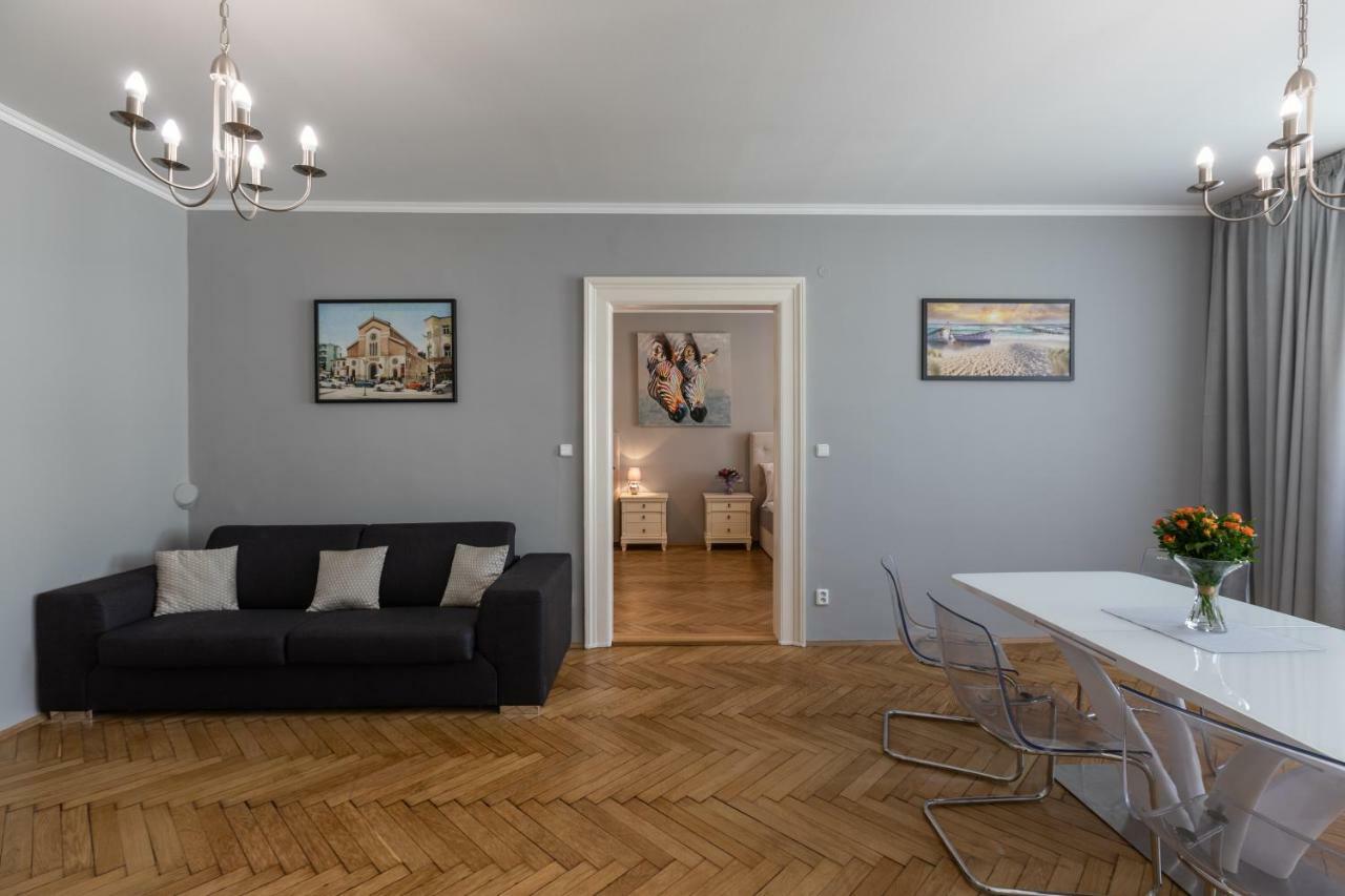 Slabur 4* Prague