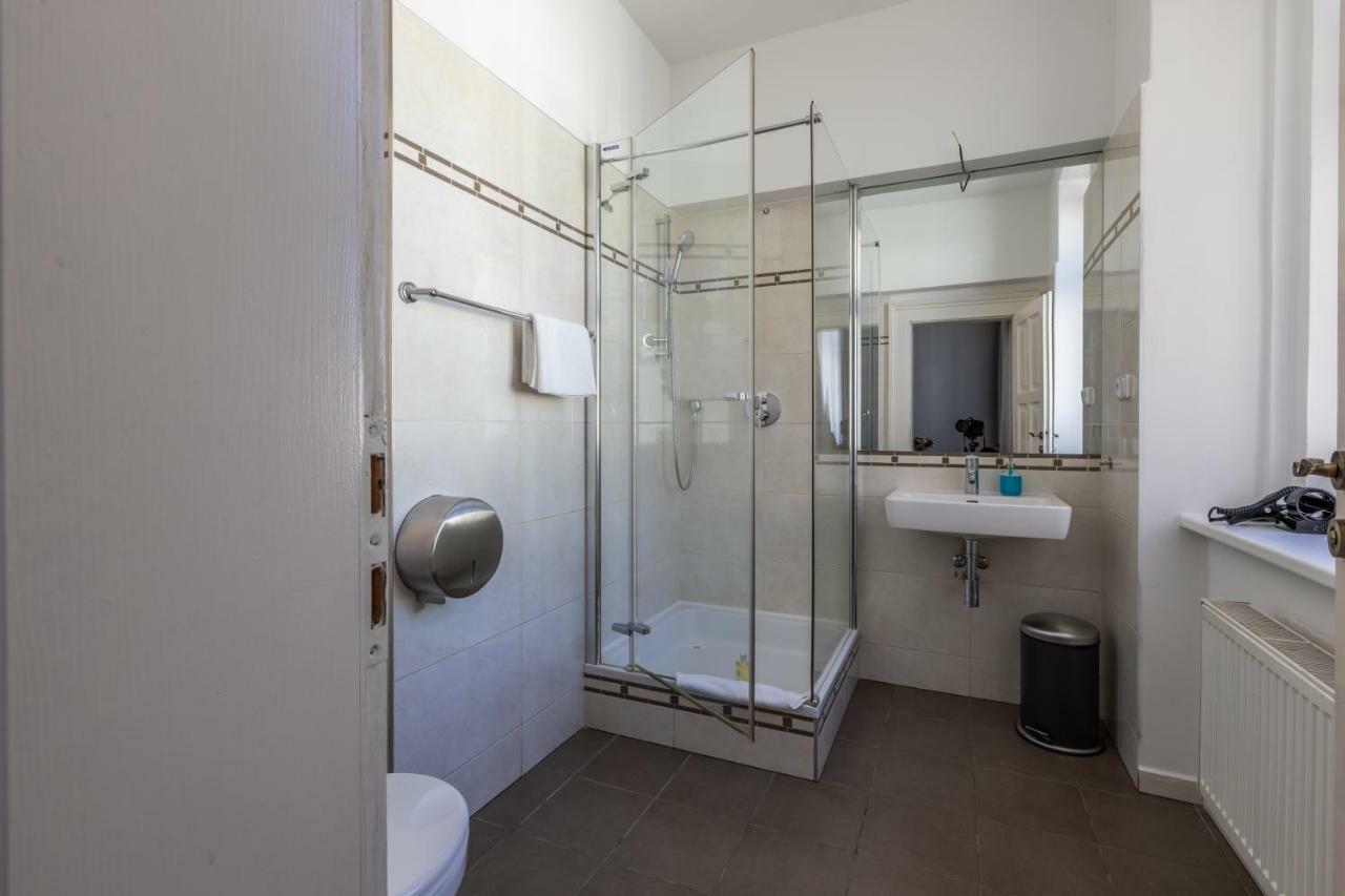 Apart Otel Slabur 4*