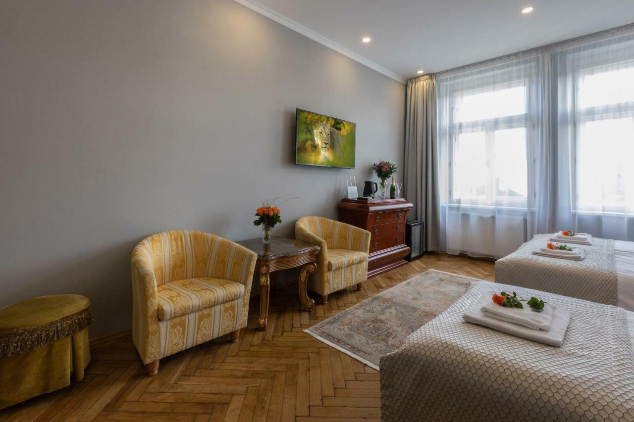 Slabur Prague