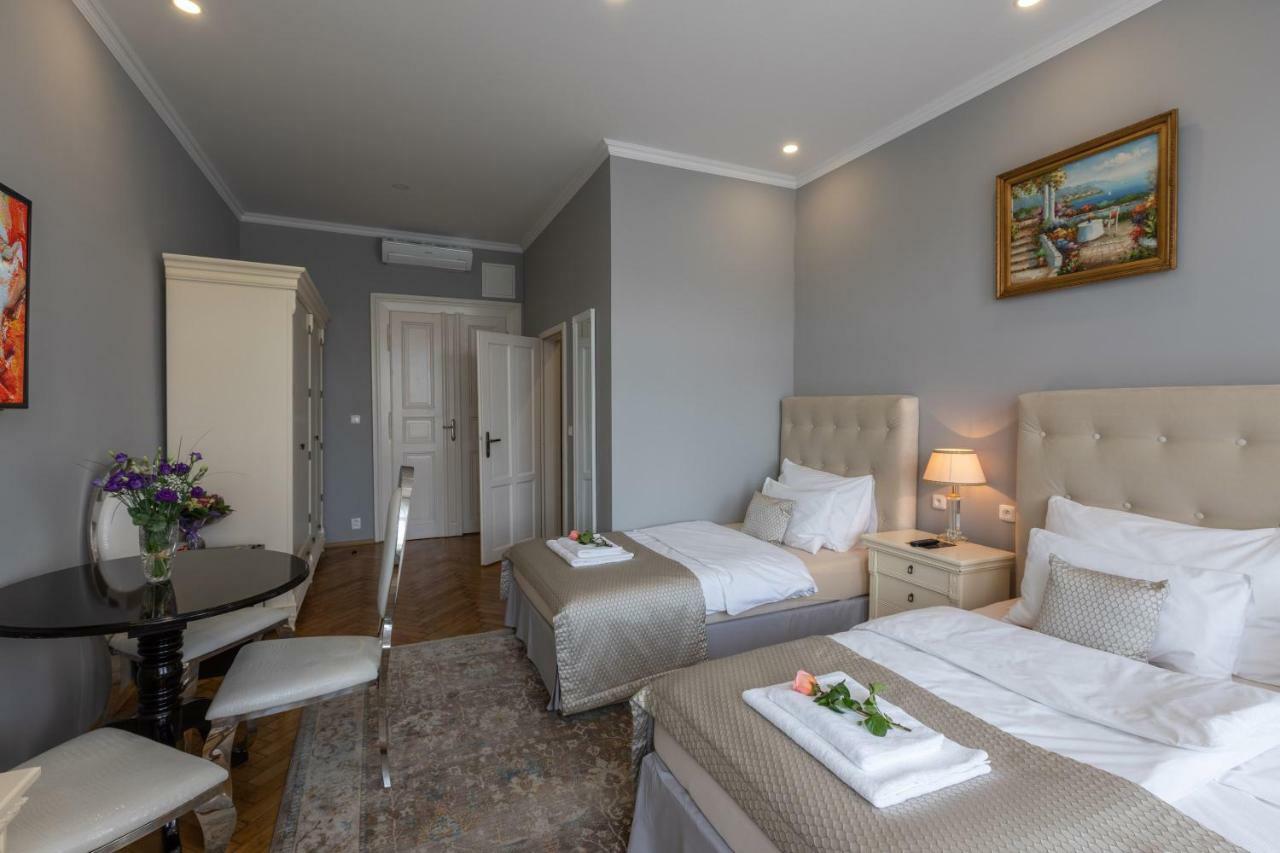 Apart Otel Slabur