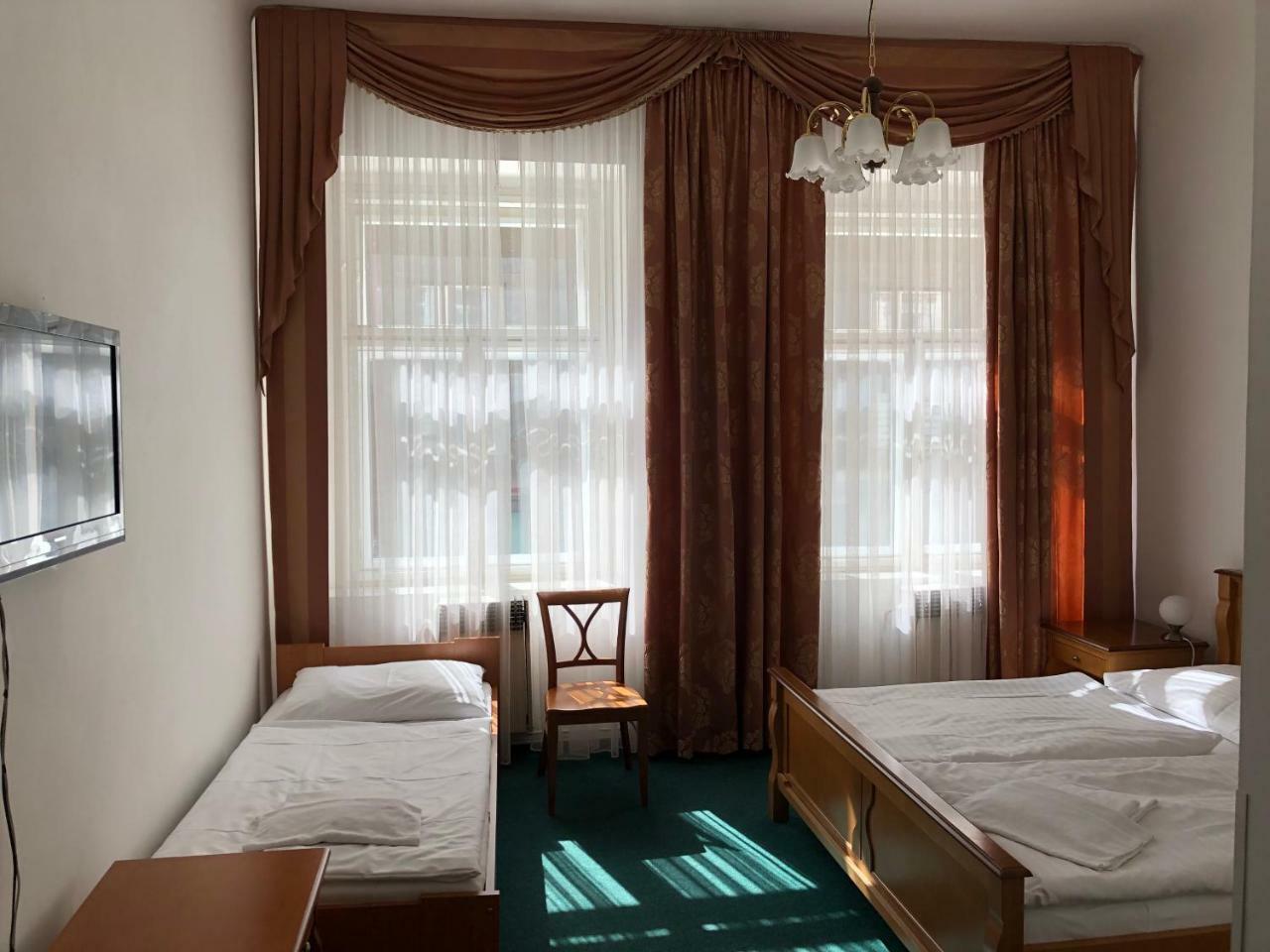 Brezina 3* Praga