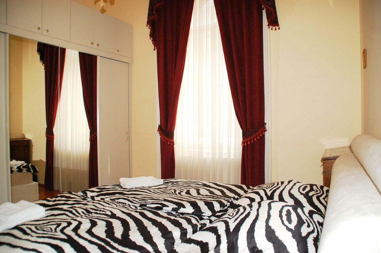 Apartment Melantrichova Prague
