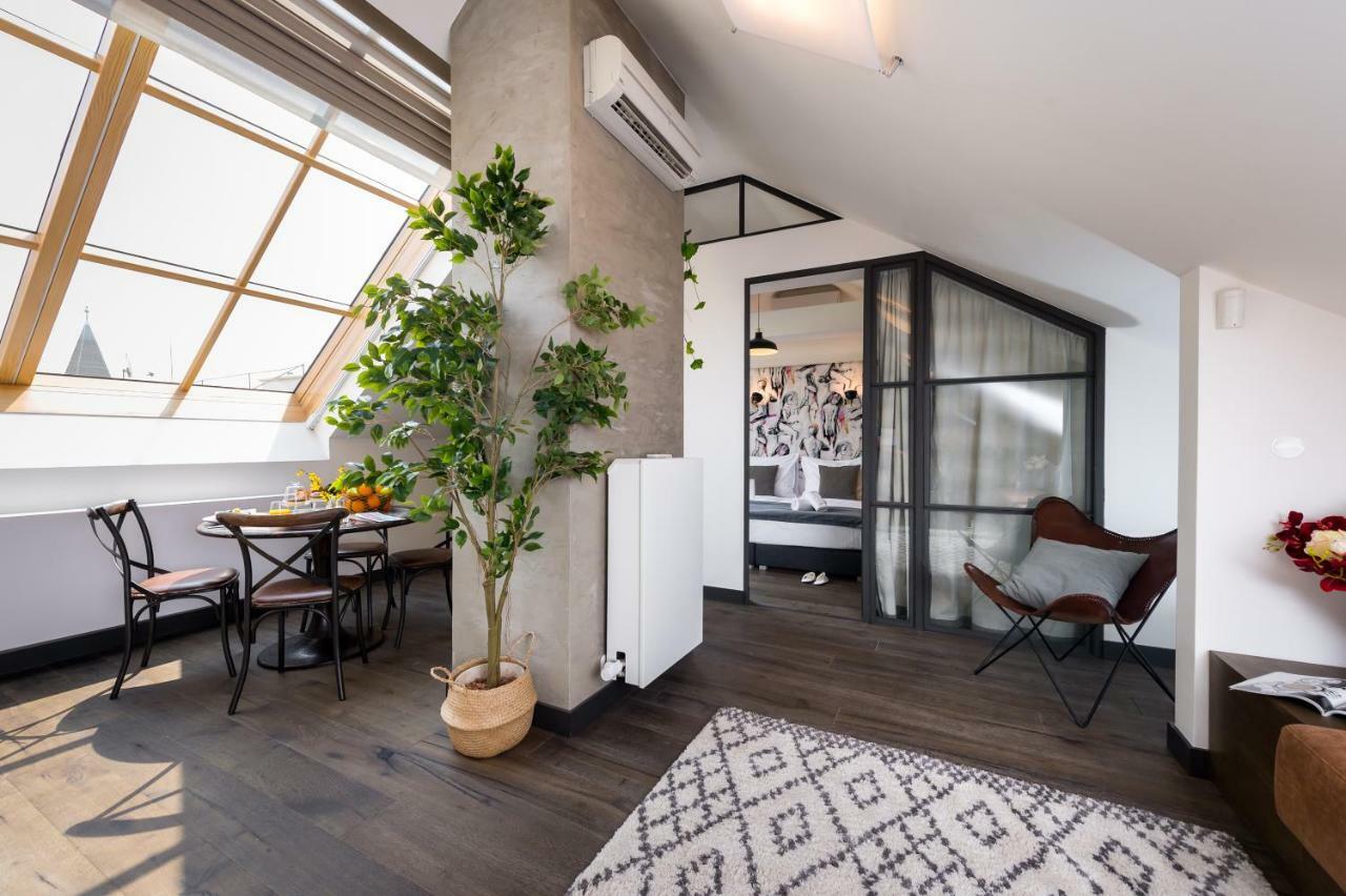 Empirent Old Town Apartments