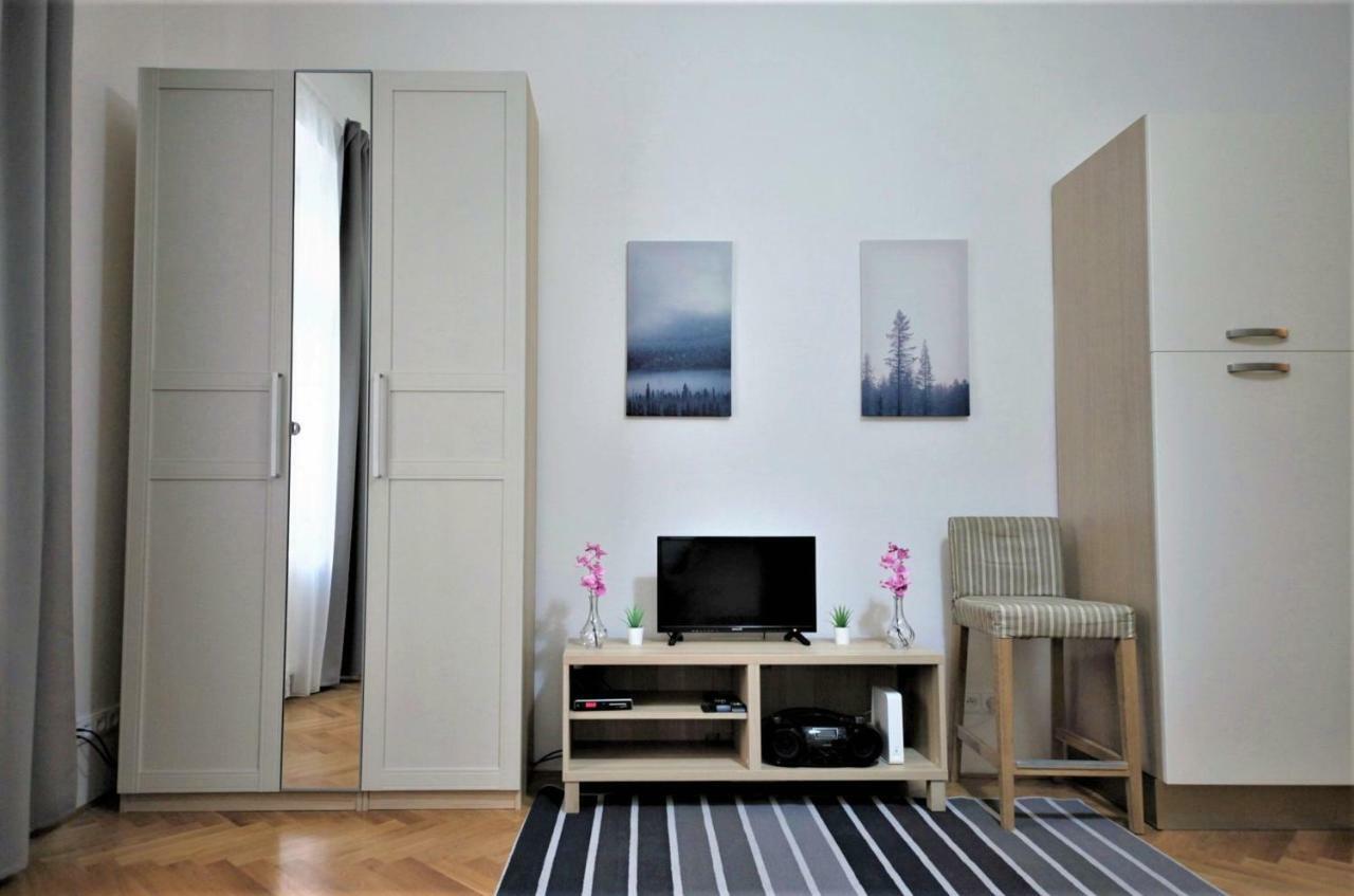 Castle Apart Otel Prag