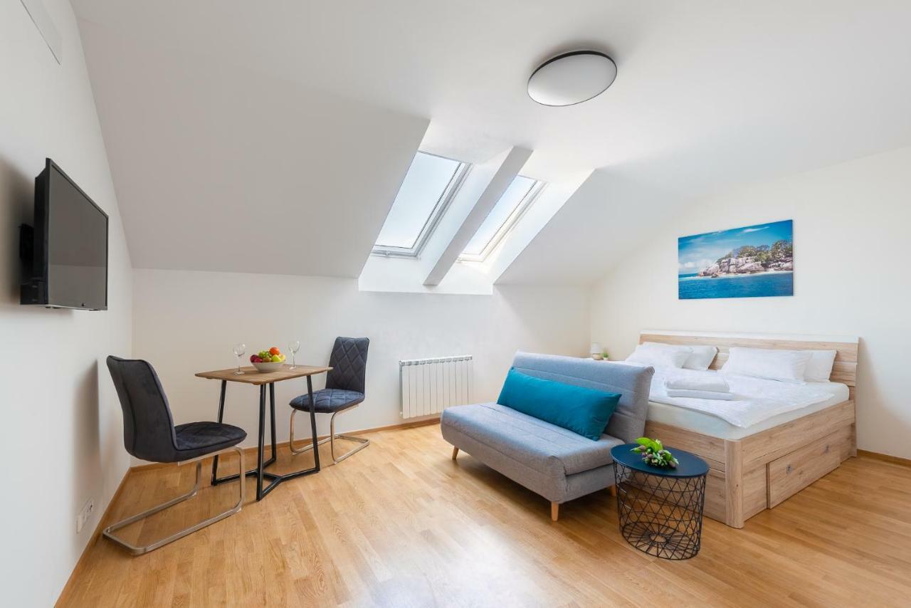Ferdinand Apartment *