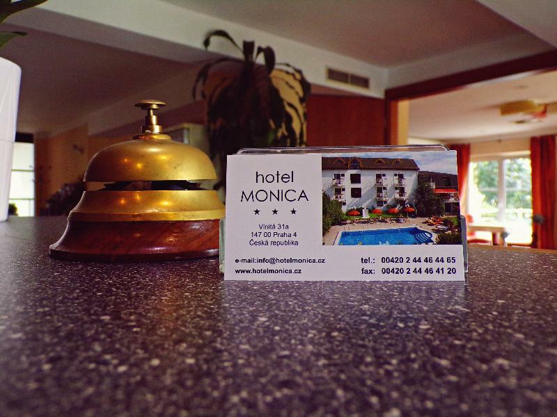 Monica 3* Prague