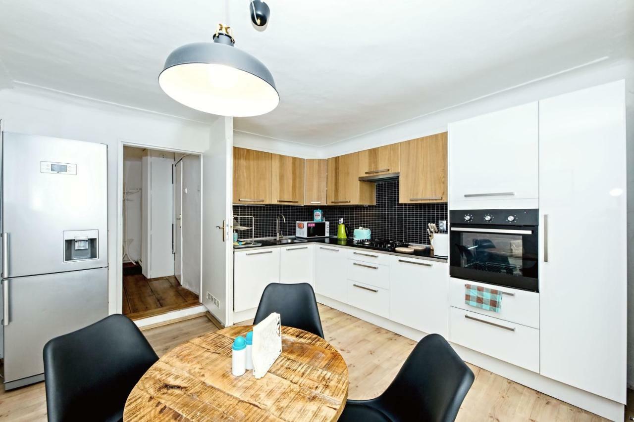 Royal View Apartment