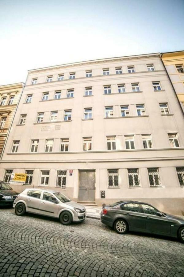 Friendly In Apartamento Praga