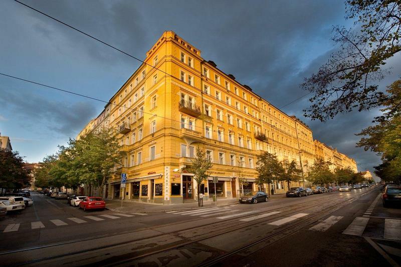 La Fenice 4* Prague