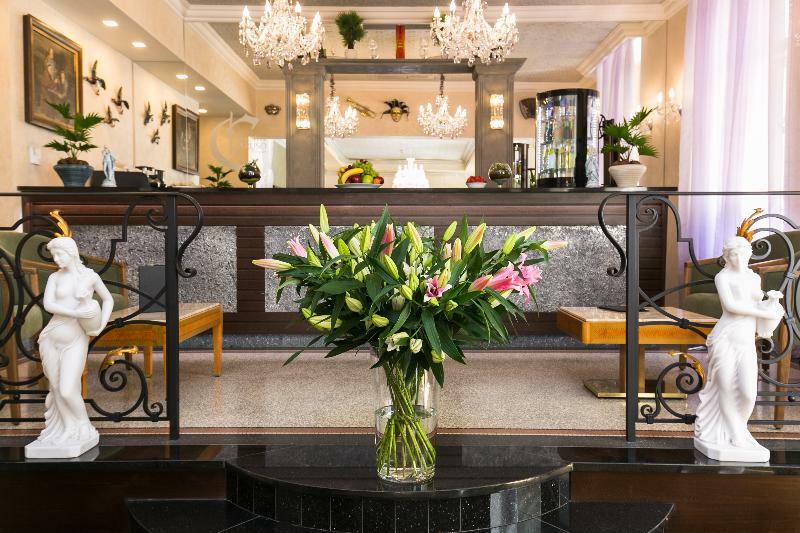 Otel Caruso Old Town