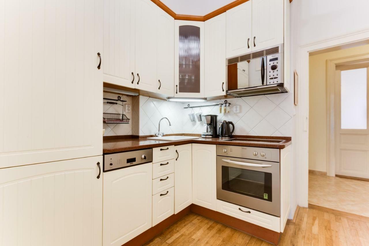 Diamond Riverside In The Heart Of