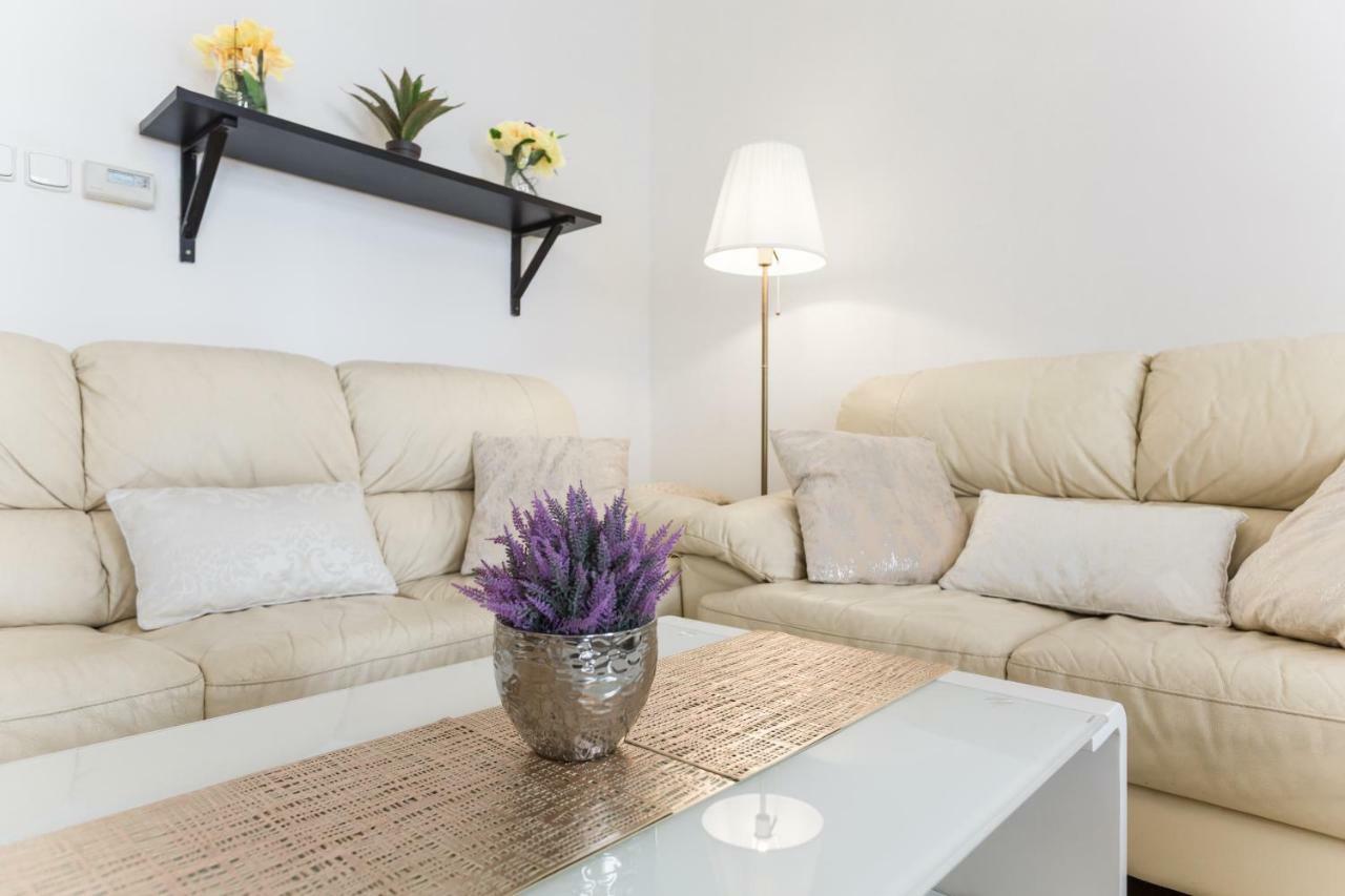 Apartment Diamond Riverside In The Heart Of Prague