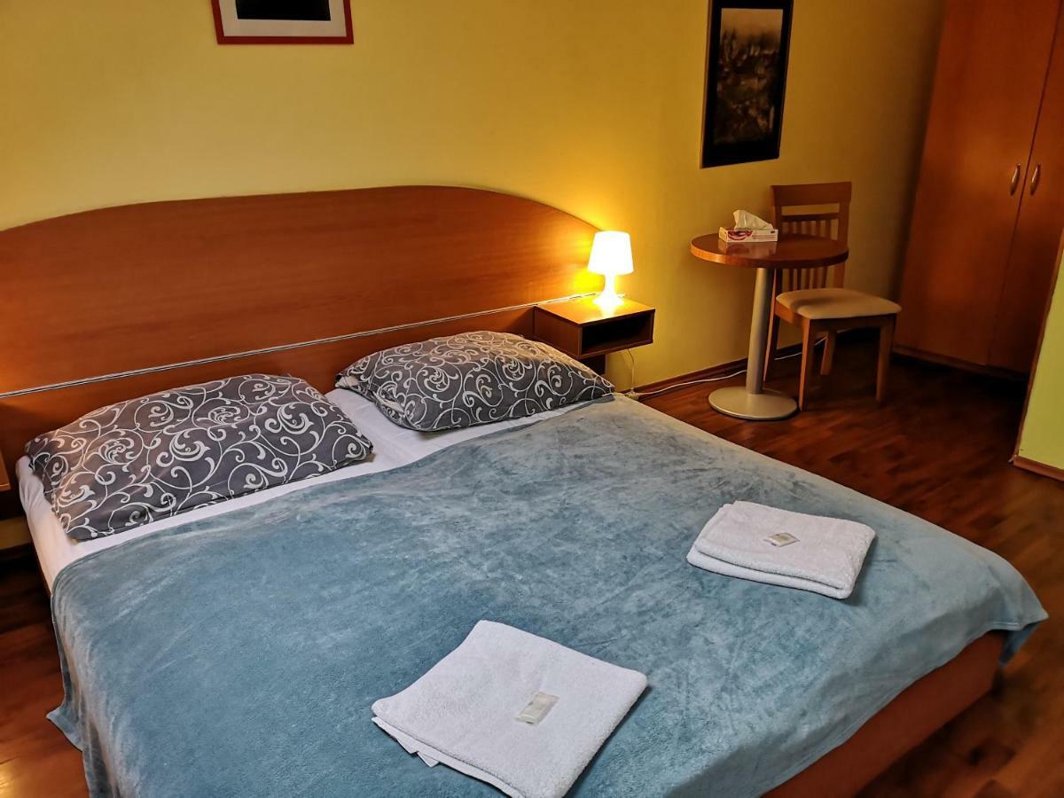 Aparthotel Auspicie Prag