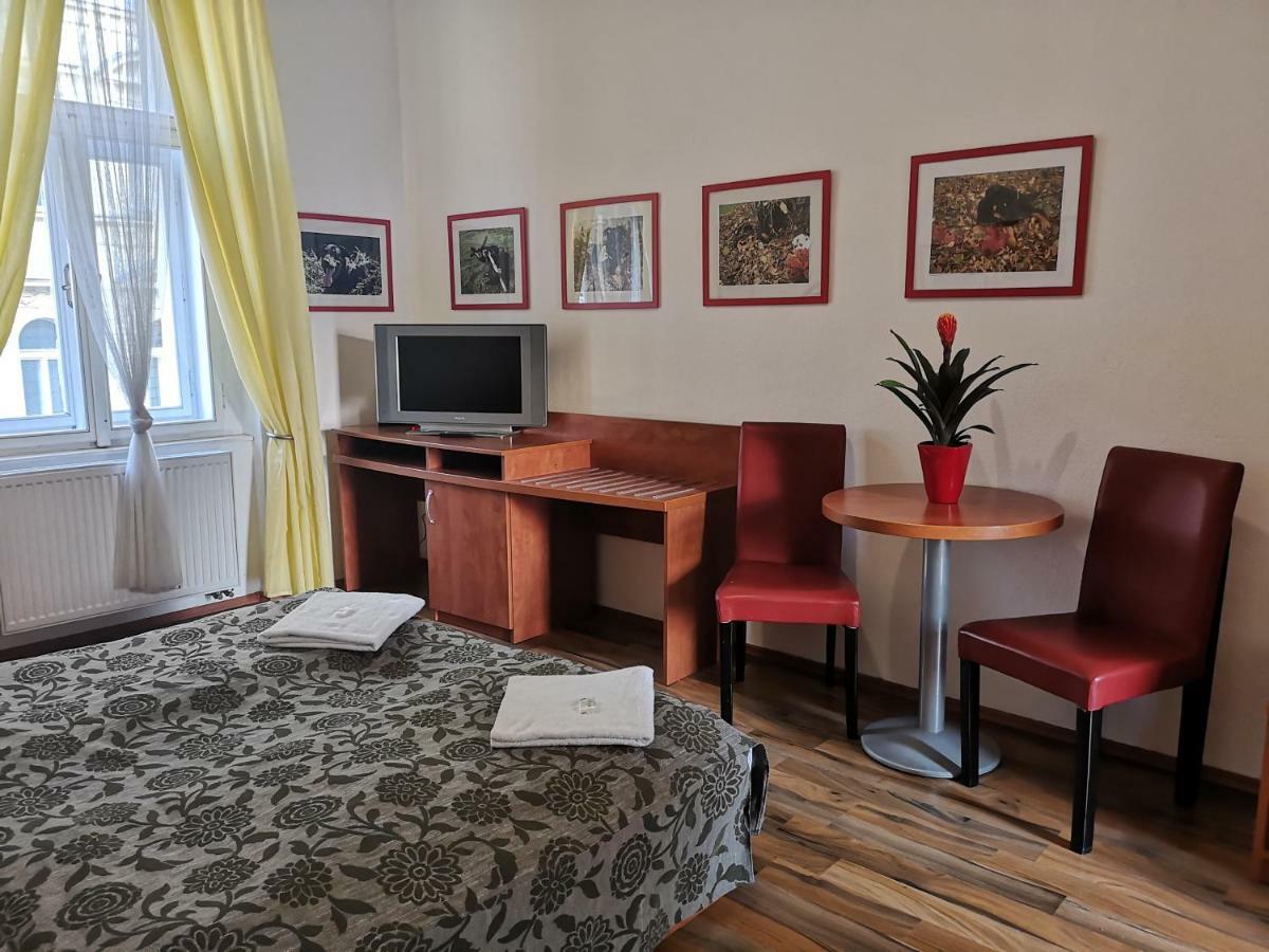 Auspicie Aparthotel