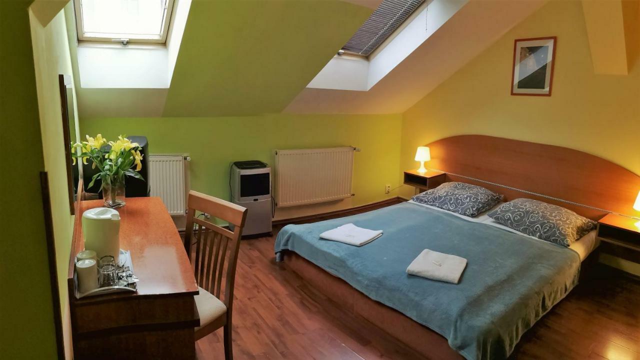 Aparthotel Auspicie