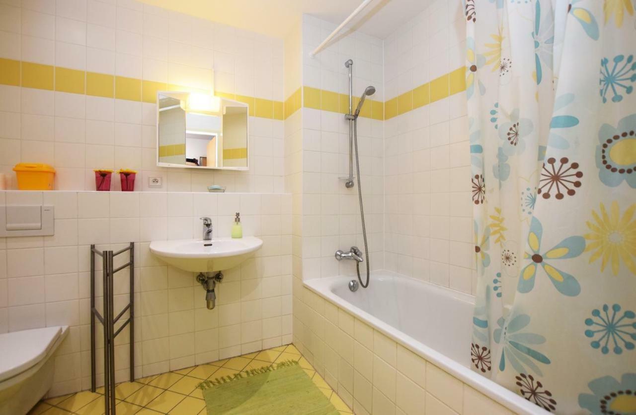 Apart2rent Apartment *