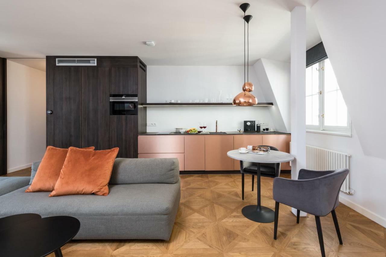 Exclusive Old Town Near Charles Bridge Apartment *