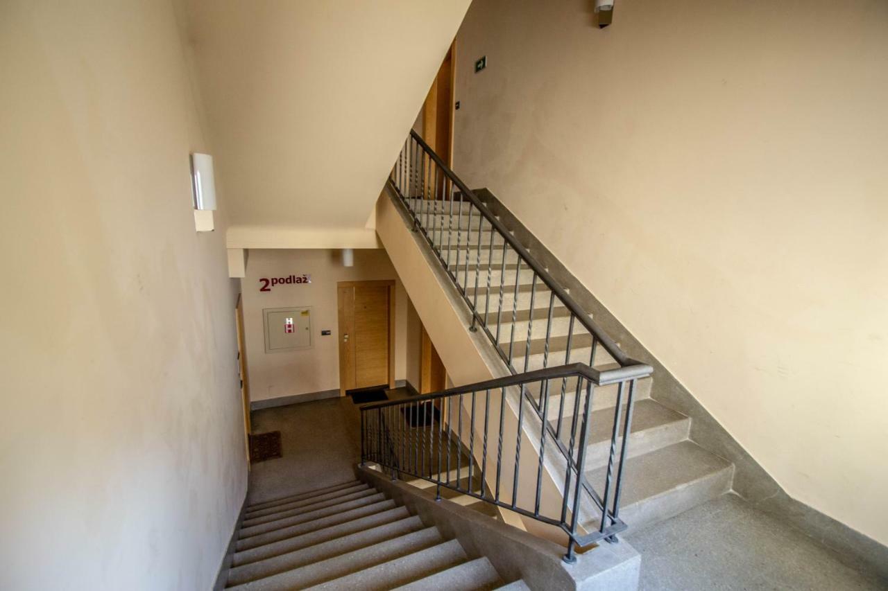 Unique Charles Bridge 2bdr Apartment. * Prague