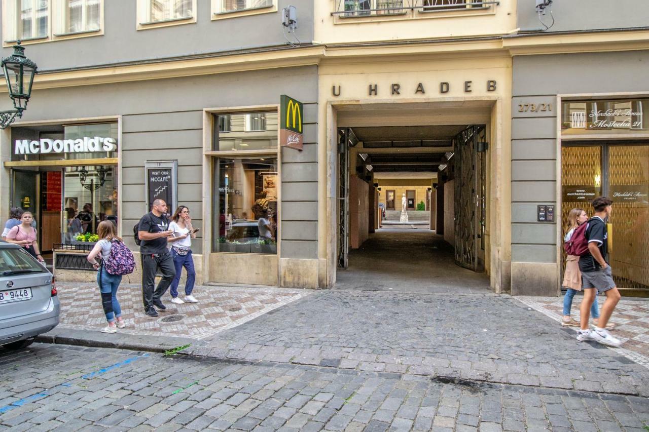 Appartement Unique Charles Bridge 2bdr Apartment. Prague