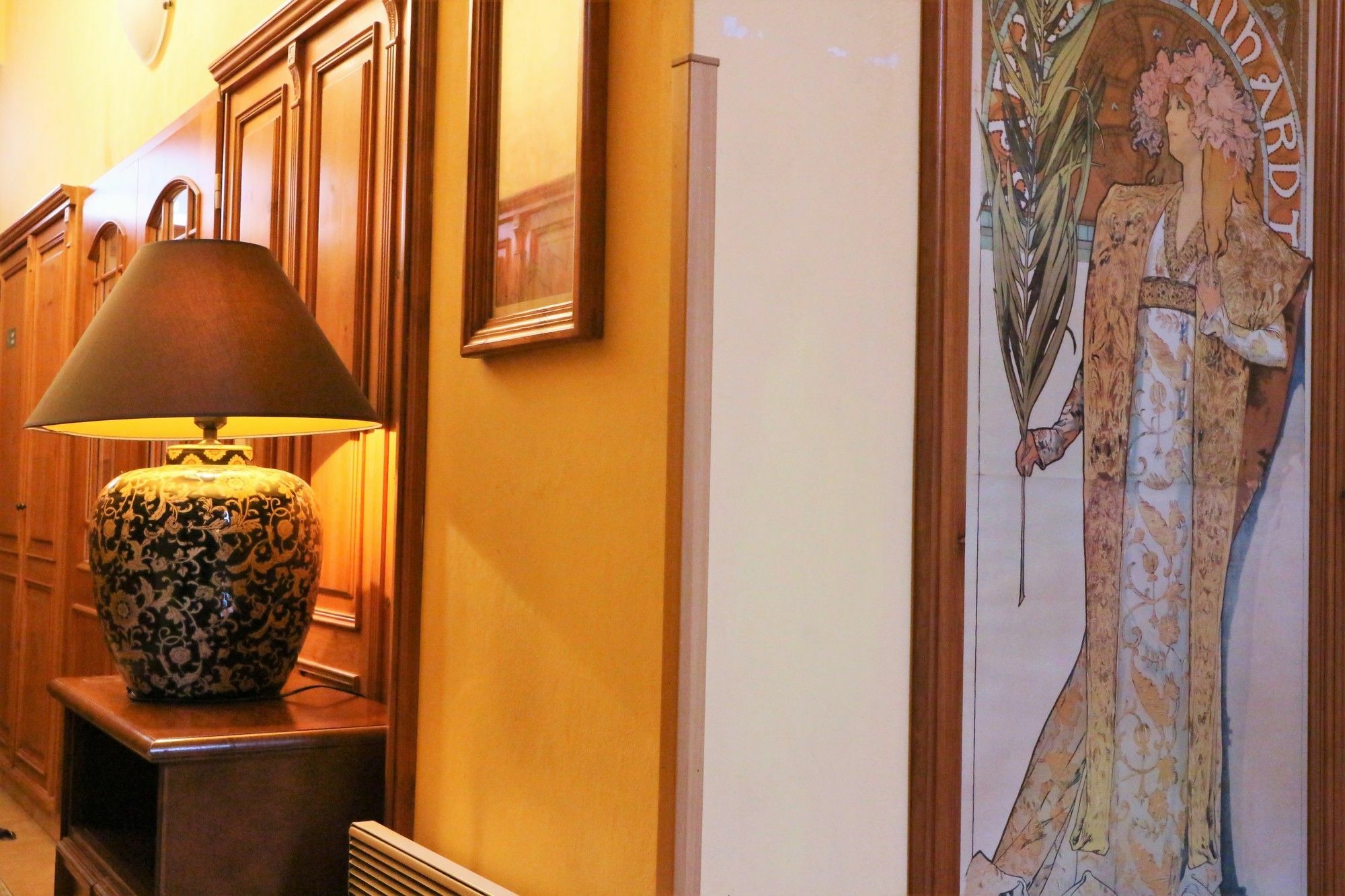 Lounge Crown Prague
