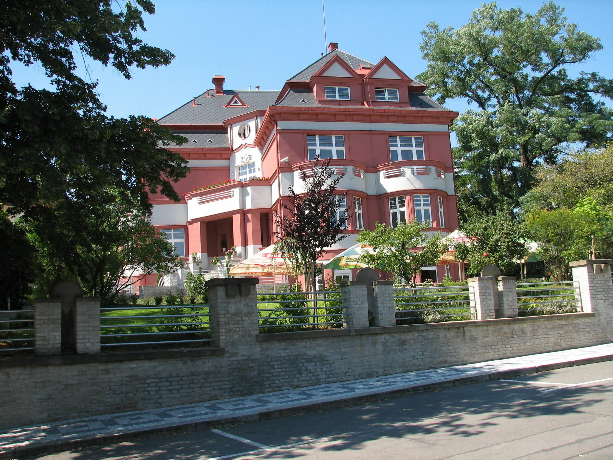 Hotel Villa 4* Praga