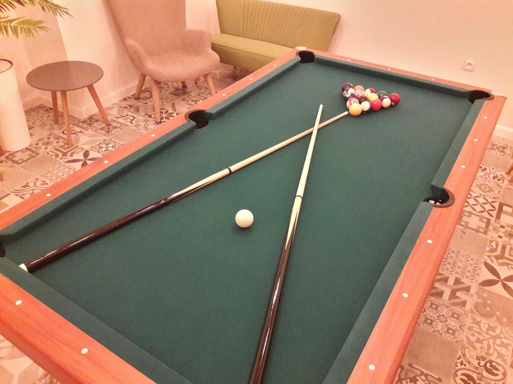 Garden Court Hotel 4*