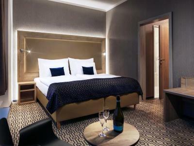 Astoria 4* Prague