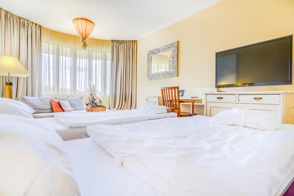 Hotel St. Tropez Prag