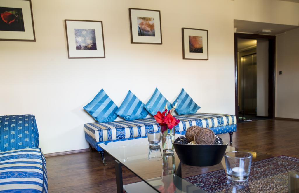 Karluv Apartment *