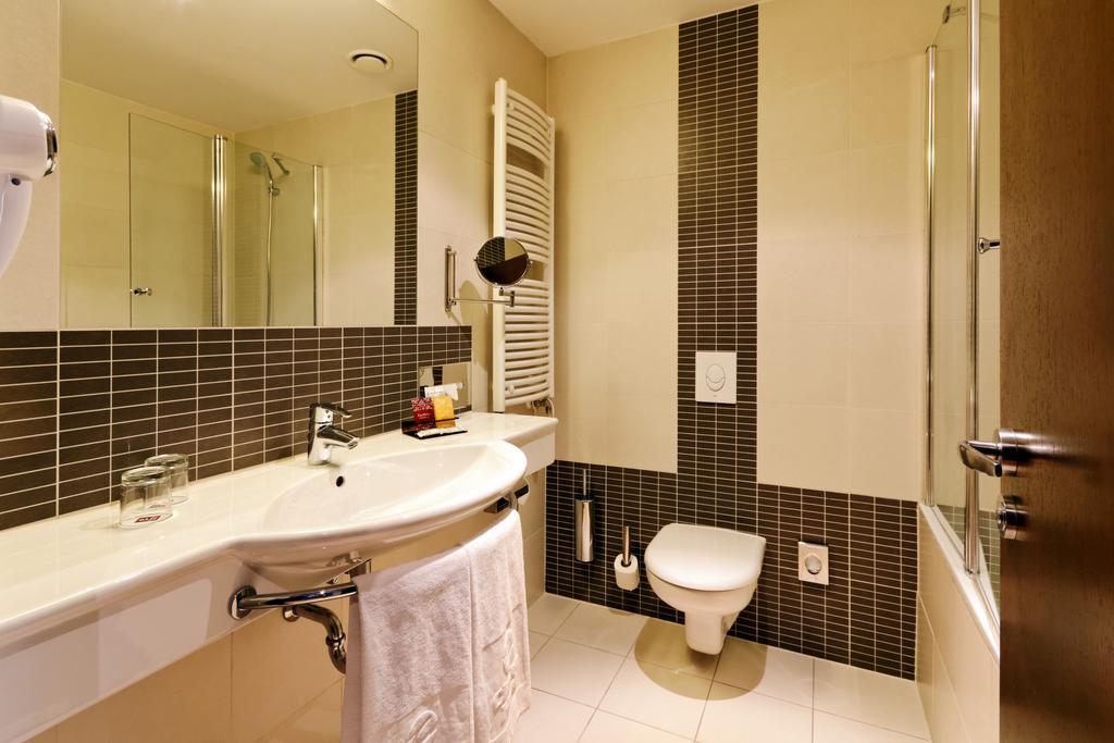 Clarion 4* Prag