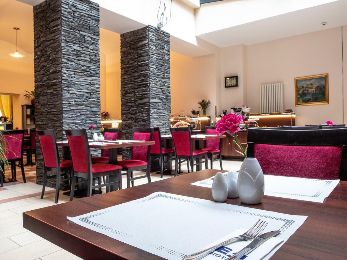 Ea Embassy Hotel 4*