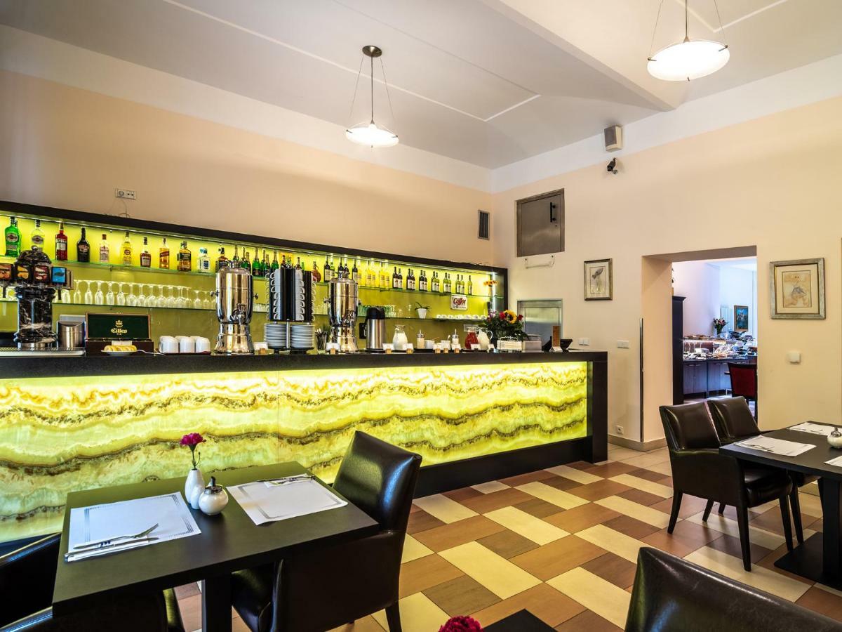 Ea Embassy 4* Prague