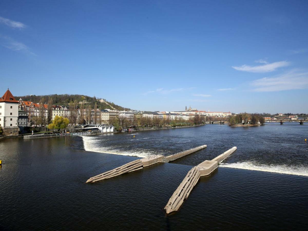Unique In Near River Vltava Apartment