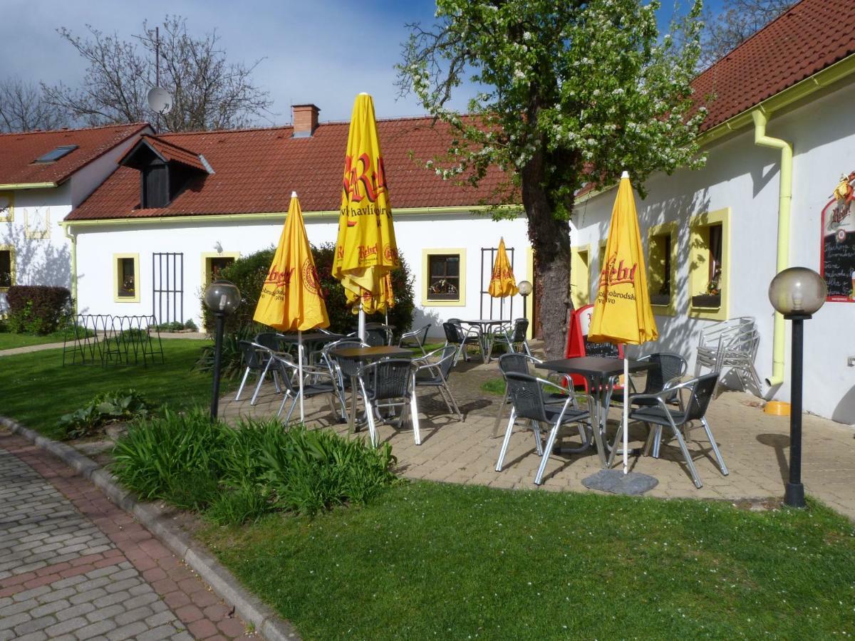 Cesky Statek 3*