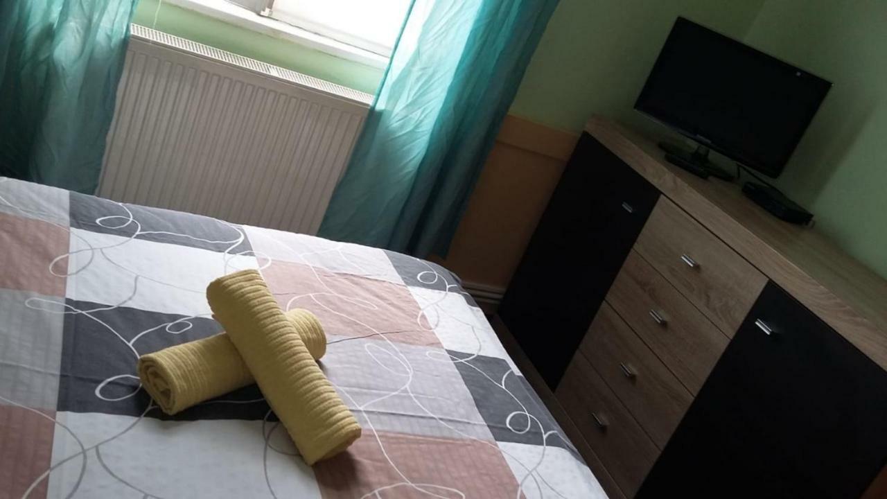 Damiell Hostel Prague