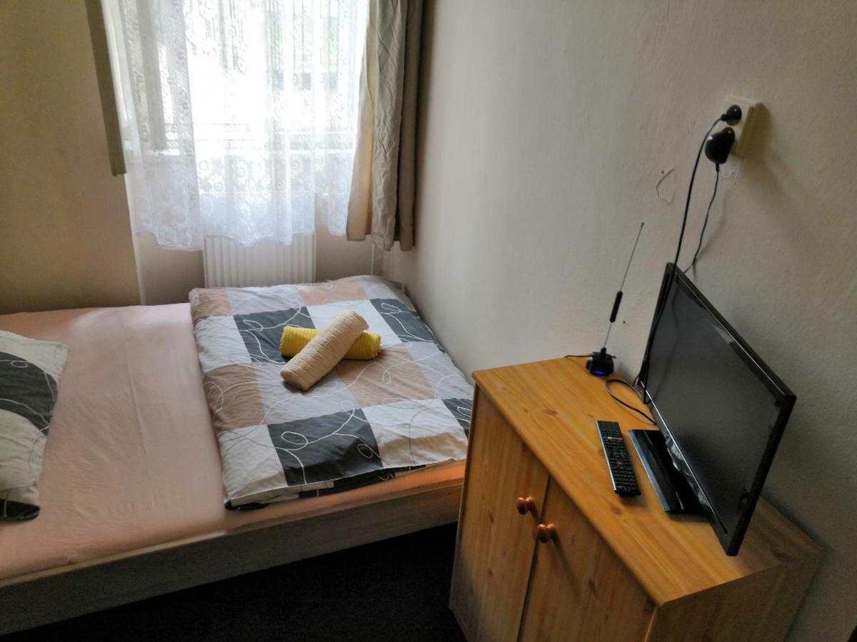 Damiell Hostel Prague