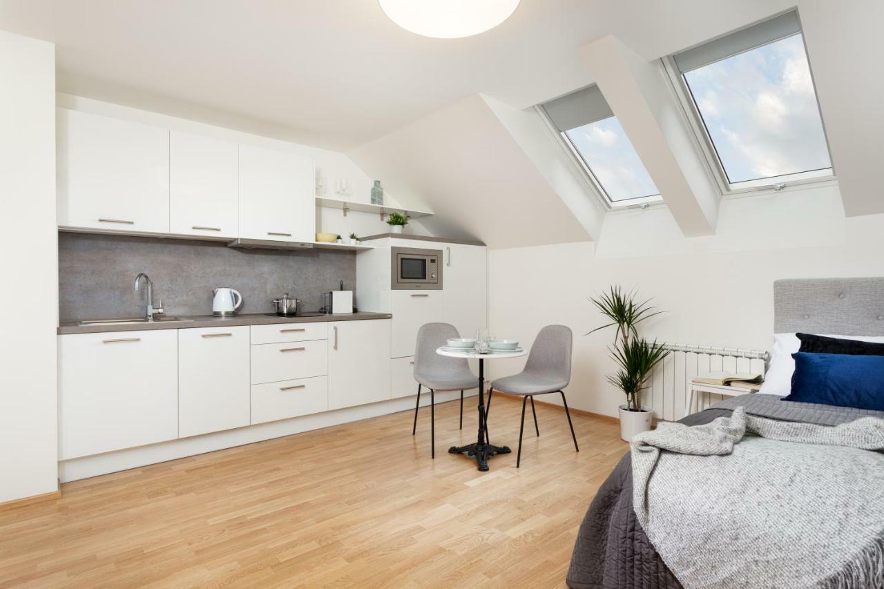 Cosy New Town Attic Studio * Prague