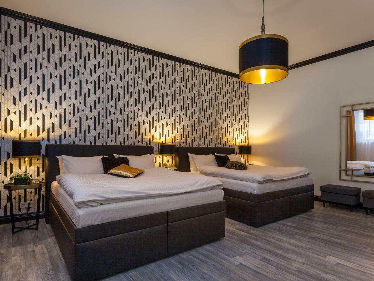 Golden 4* Prague