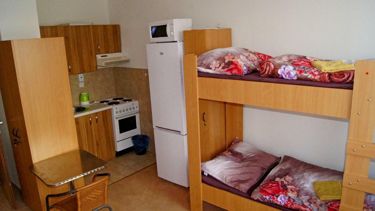 Km House Cerny Most Hostel Prague