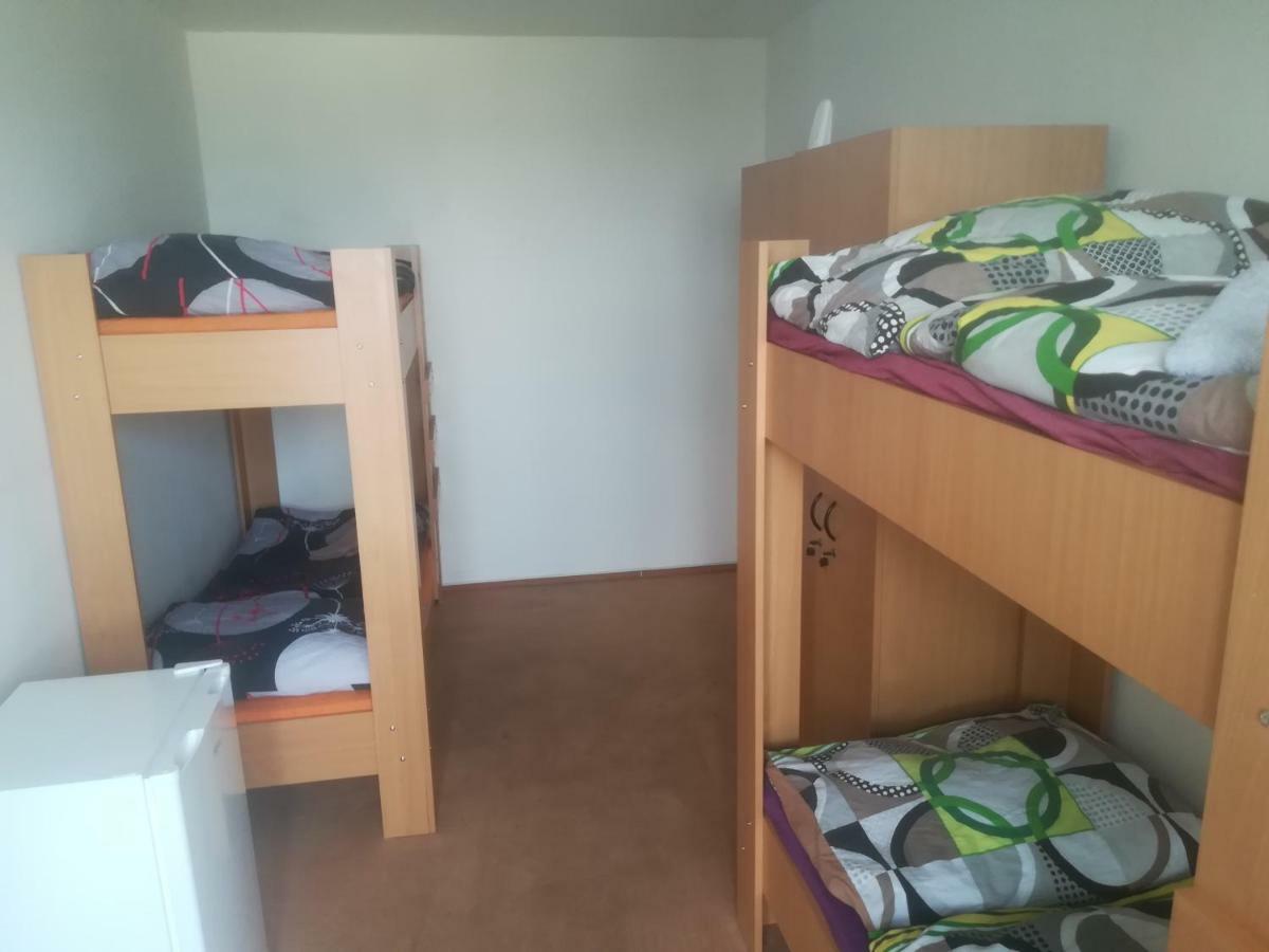 Km House Cerny Most