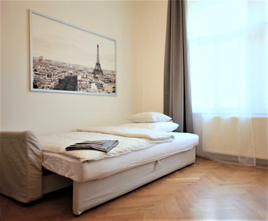 Castle Apart Otel