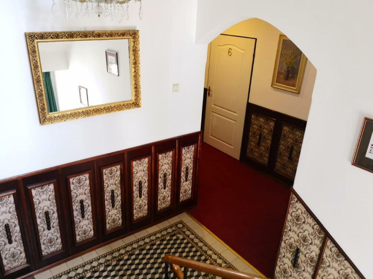 Antonie 3* Praga