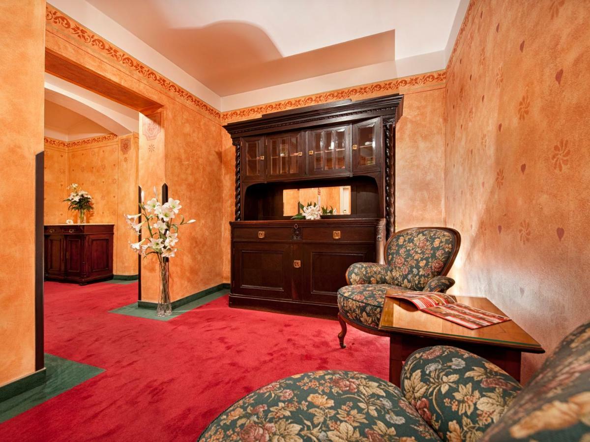 Ea Jeleni Dvur Castle Prague