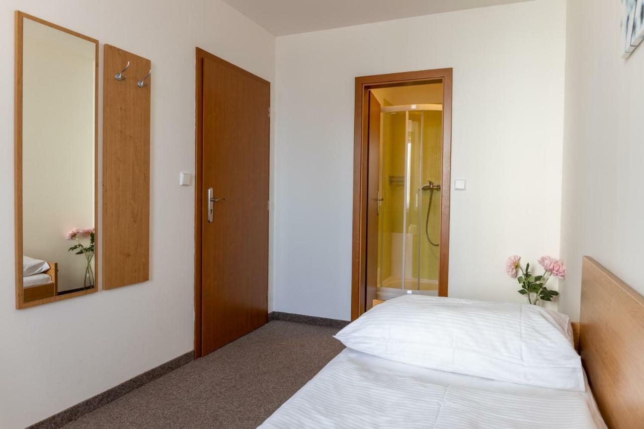 Kanarek Hotel Prague