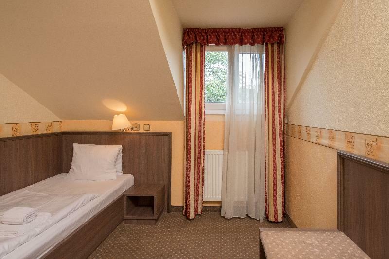 Ostruvek Hotel