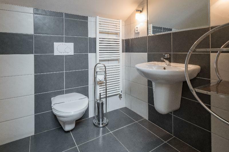 Ostruvek Hotel 3*