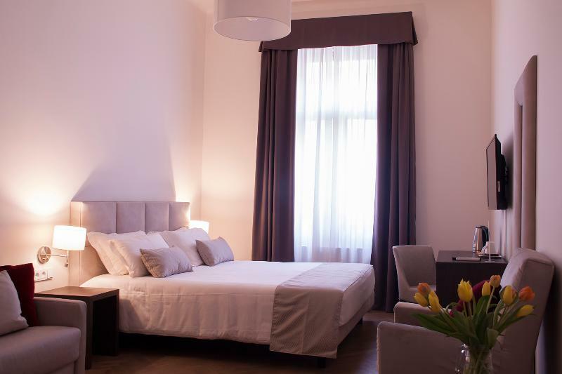 Aparthotel Limehome Halkova