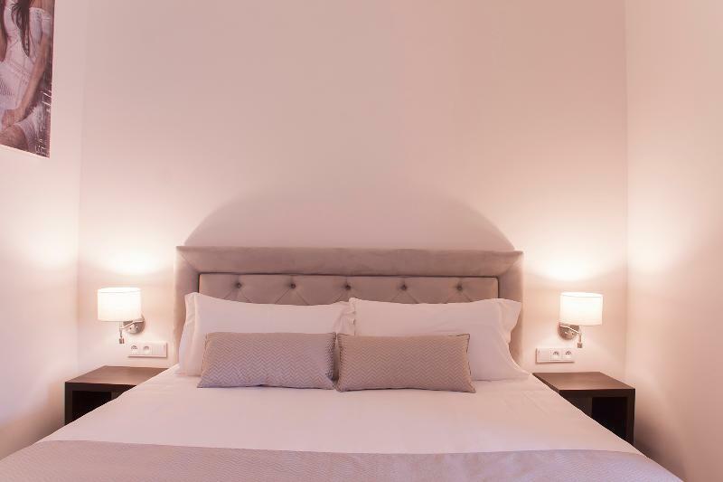 Aparthotel Limehome Halkova Prague