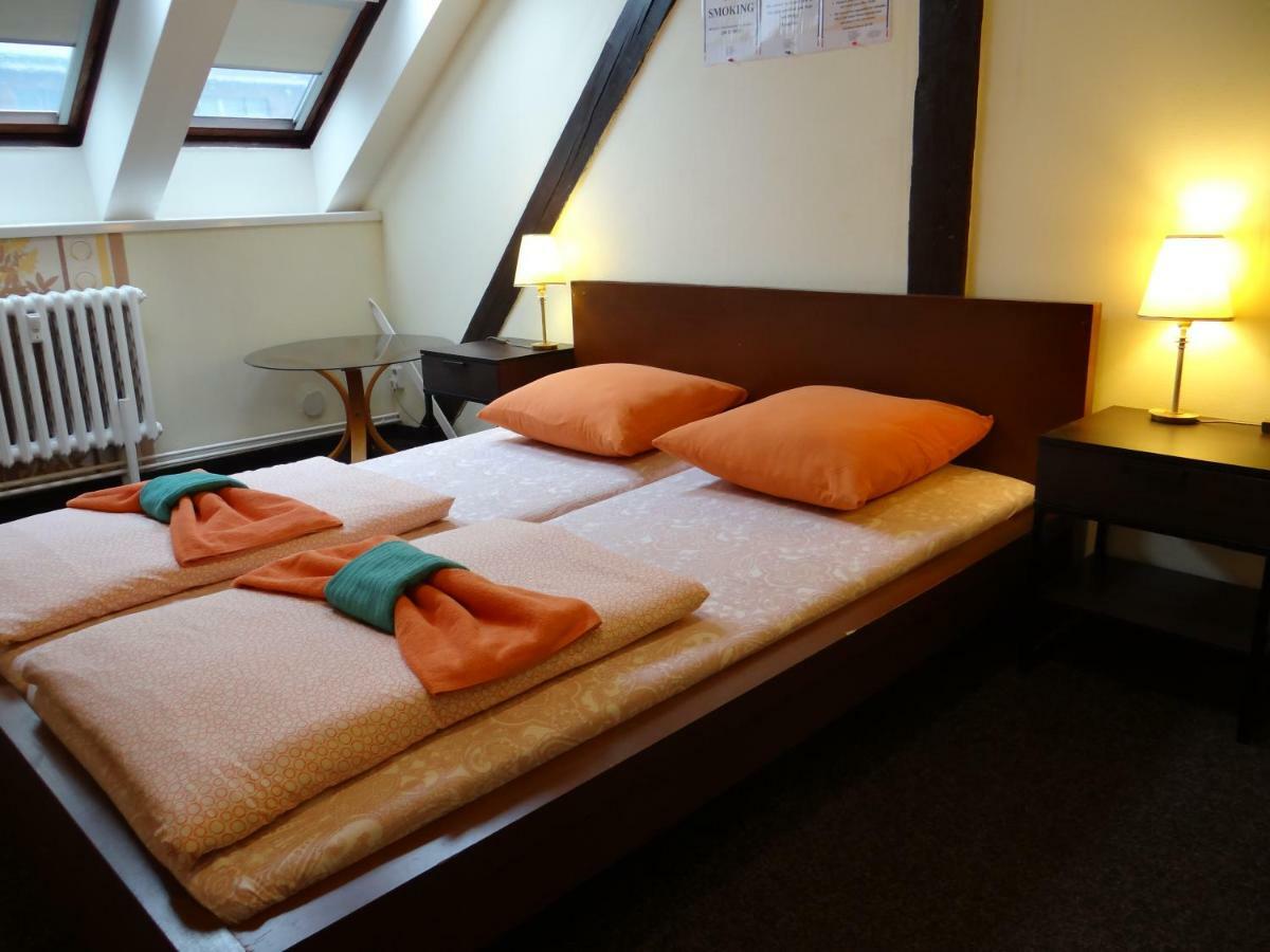 Hostel Sokolska Youth *